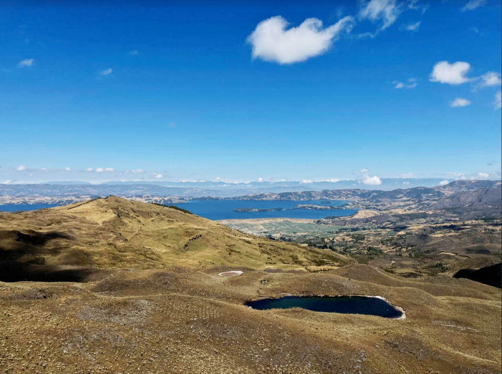 Fúquene y Tota: donde el agua conversa con la tierra