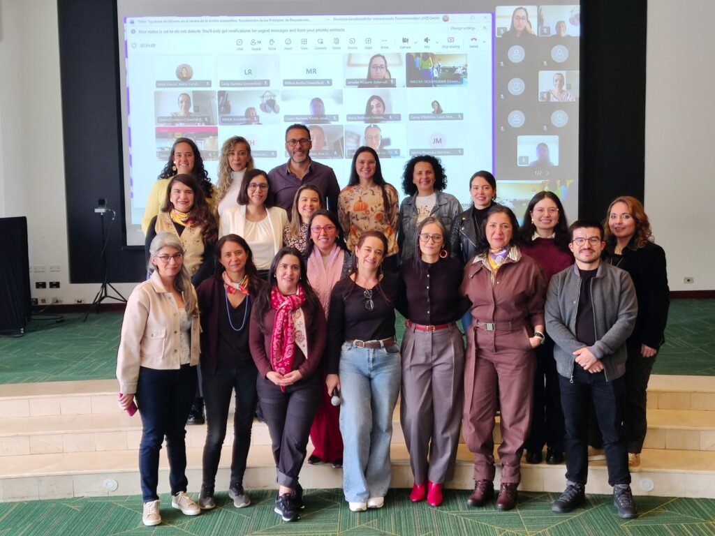 La Igualdad de Género en el Centro de la Acción Corporativa: Un Diálogo para la Sostenibilidad Industrial